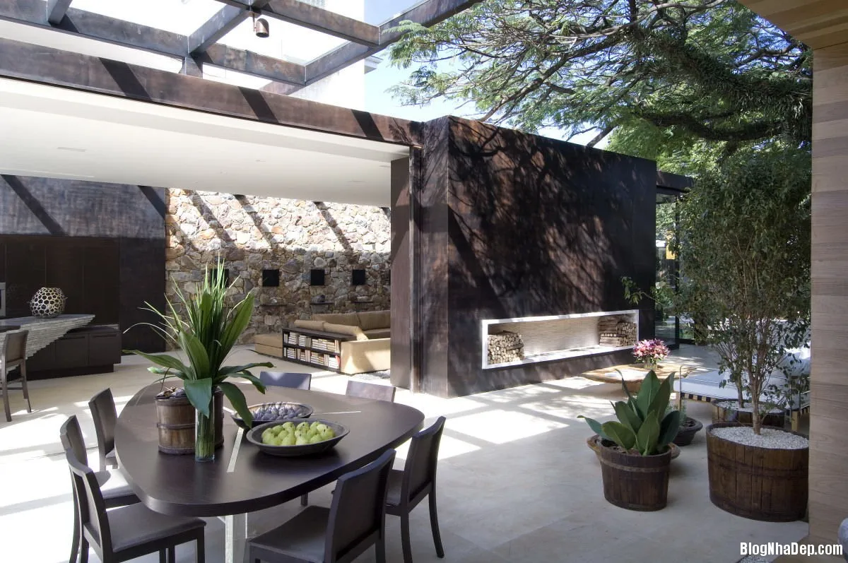 modern loft with outdoor indoor Biệt thự tuyệt đẹp với không gian liên kết trong và ngoài