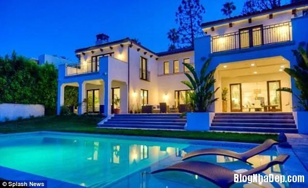 Ngôi biệt thự với kiến trúc Địa Trung Hải tại Beverly Hills
