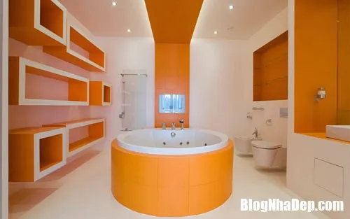 Những sắc màu rực rỡ gây ấn tượng cho phòng tắm
