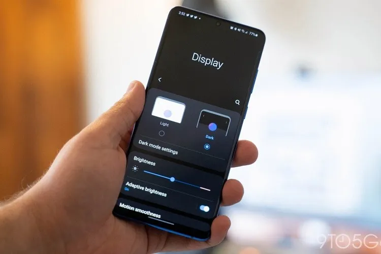 Cách bật Dark Mode trên Samsung Galaxy S20