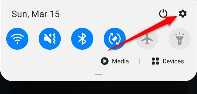 Cách bật Dark Mode trên Samsung Galaxy S20