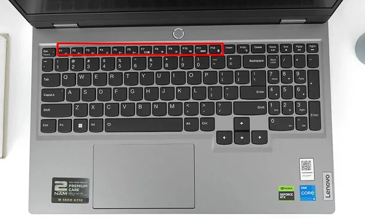 Cách bật đèn bàn phím laptop Lenovo đơn giản, hỗ trợ nhập liệu dễ dàng trong bóng tối