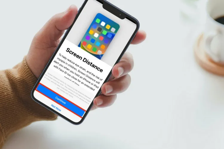 Cách bật tắt cảnh báo khoảng cách màn hình bảo vệ mắt Screen Distance trên iOS 17