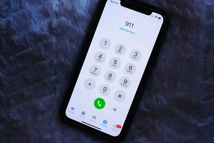 Cách gọi các số điện thoại khẩn cấp iPhone nhanh chóng, dễ thiết lập nhất