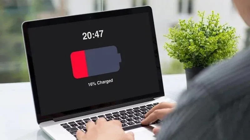Cách kéo dài thời gian sử dụng khi MacBook sắp hết pin