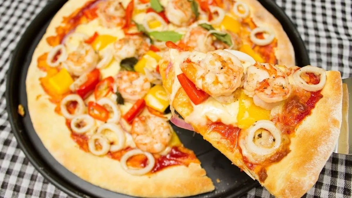 Cách làm pizza bằng nồi chiên không dầu tại nhà với 4 bước đơn giản