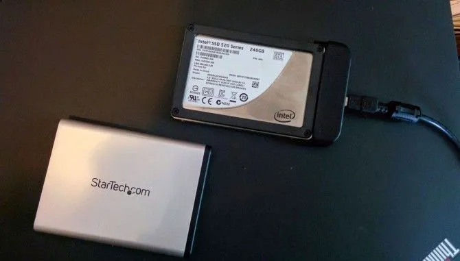 Cách nâng cấp ổ cứng SSD cho laptop