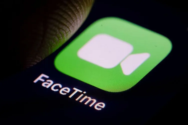 Cách thêm hiệu ứng khi gọi FaceTime cho bạn bè