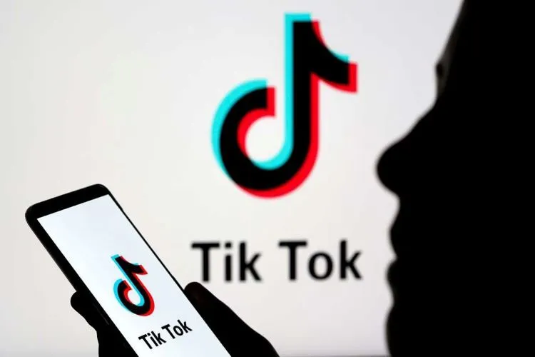 Có nên dùng các dịch vụ TikTok trên thị trường hiện nay hay không?