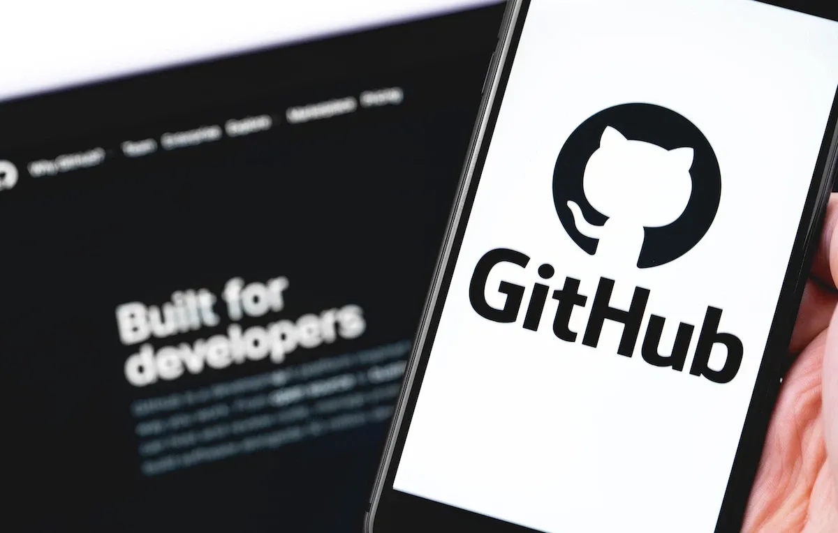 Github là gì? Vì sao ngày càng nhiều lập trình viên sử dụng?