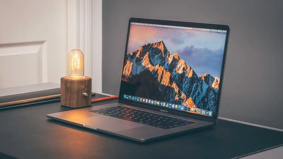 Hãy tắt ứng dụng chạy ngầm để khởi động macOS nhanh hơn!