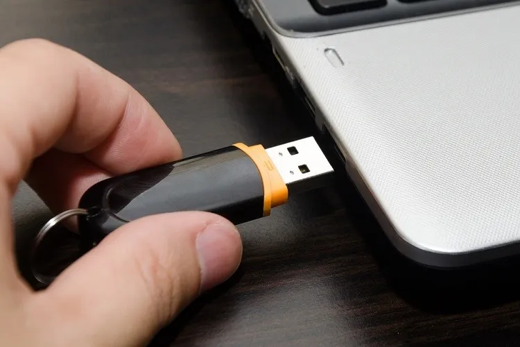 Hướng dẫn 2 cách chuyển định dạng USB từ FAT32 sang NTFS nhanh gọn