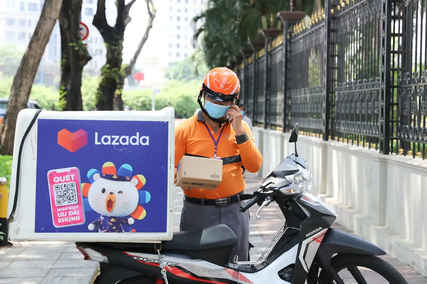 Hướng dẫn cách mua hàng trên Lazada nhanh chóng và tiện lợi cho người mới mua online