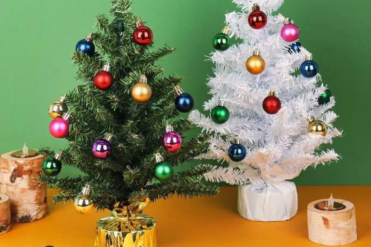 Hướng dẫn chi tiết 10 cách làm cây thông Noel từ các vật liệu đơn giản tại nhà cho mùa Giáng sinh