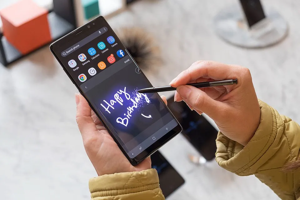 Hướng dẫn đem các tính năng độc đáo của Galaxy Note8 lên smartphone khác