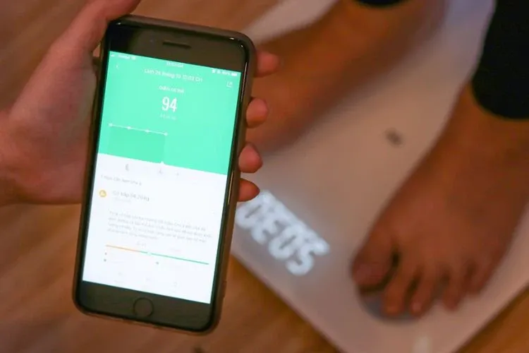 Hướng dẫn đo lượng mỡ trên cân điện tử Xiaomi với ứng dụng Mi Fit