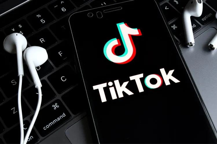 Hướng dẫn khắc phục tình trạng TikTok tự giảm âm lượng cực dễ