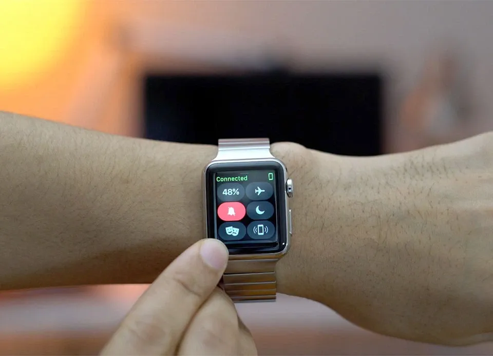 Hướng dẫn kích hoạt chế độ Theater Mode trên Apple Watch