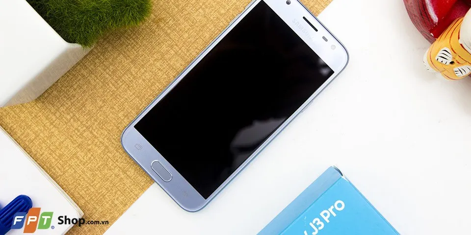 Hướng dẫn sử dụng 3 tài khoản Facebook cùng một lúc trên Galaxy J3 Pro và J7 Pro