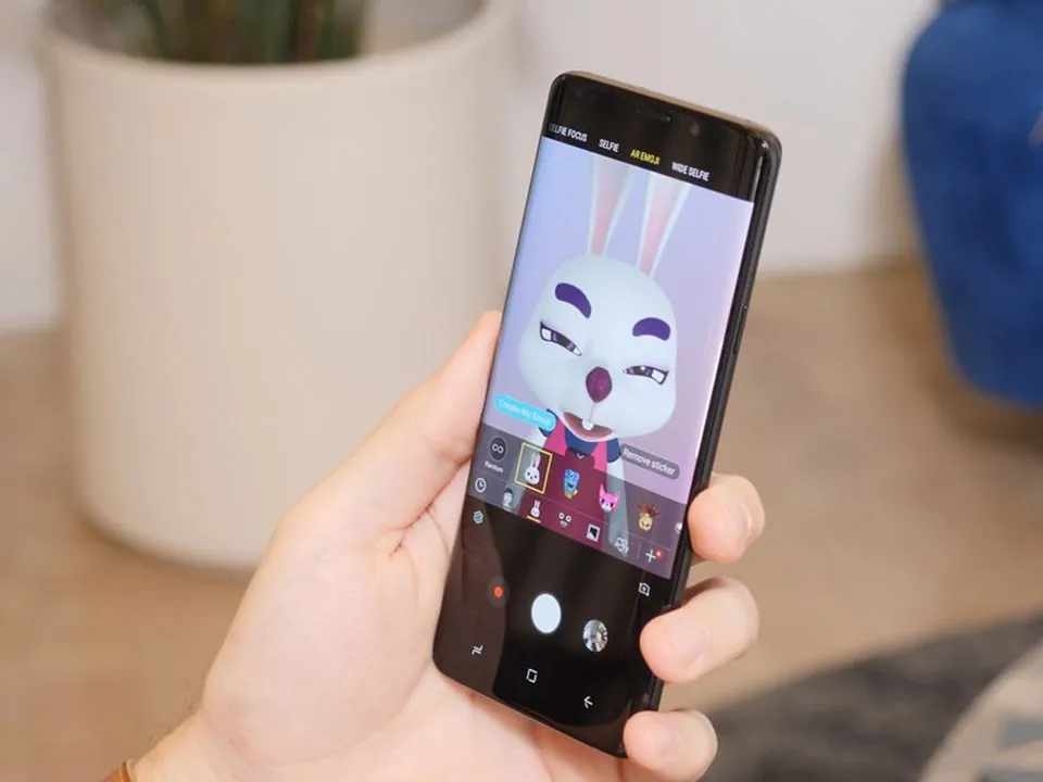 Hướng dẫn sử dụng AR Emoji trên Galaxy S9