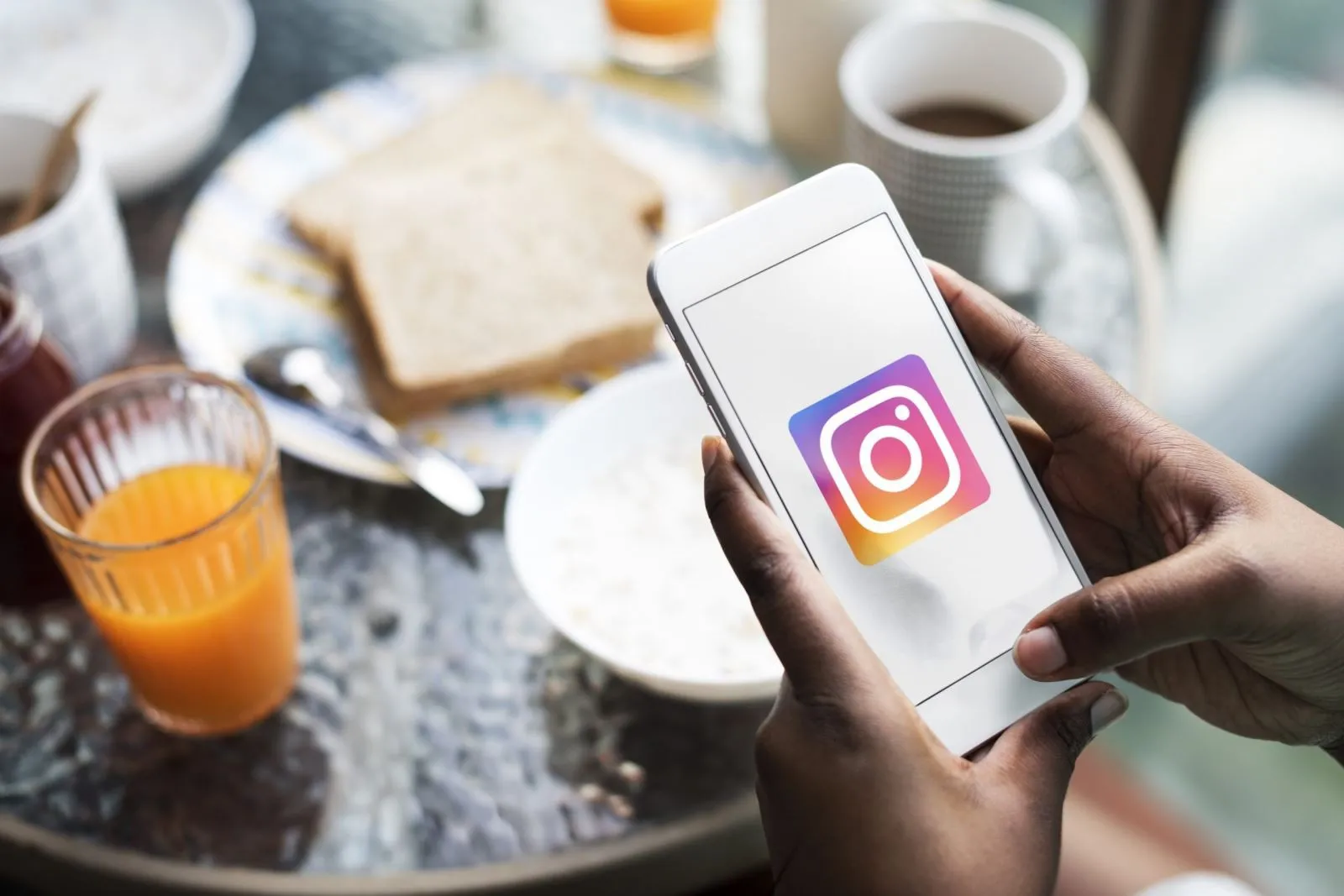 Hướng dẫn tạo Chatbot Instagram đơn giản, dễ dàng, chăm sóc khách hàng suốt 24/7