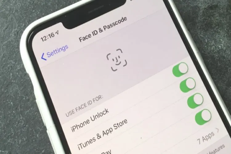 iPhone mất Face ID là gì, có nên mua iPhone mất Face ID hay không?