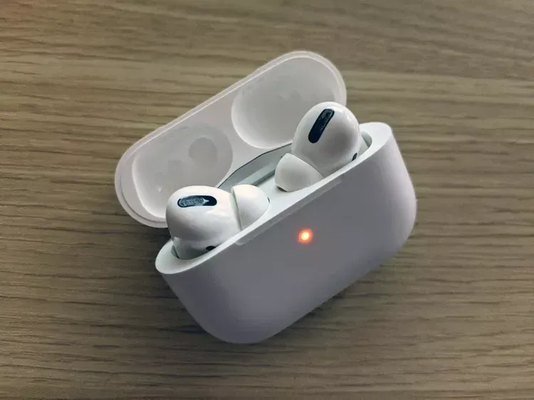 Kết nối Airpods với laptop Windows 11 có dễ không? Đây là câu trả lời