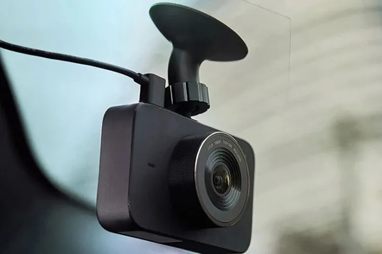 Kết nối, sử dụng camera hành trình Xiaomi Mi Dash Cam 1S