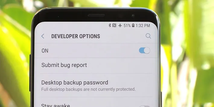 Kích hoạt tùy chọn nhà phát triển trên Galaxy S9 / Galaxy S9+