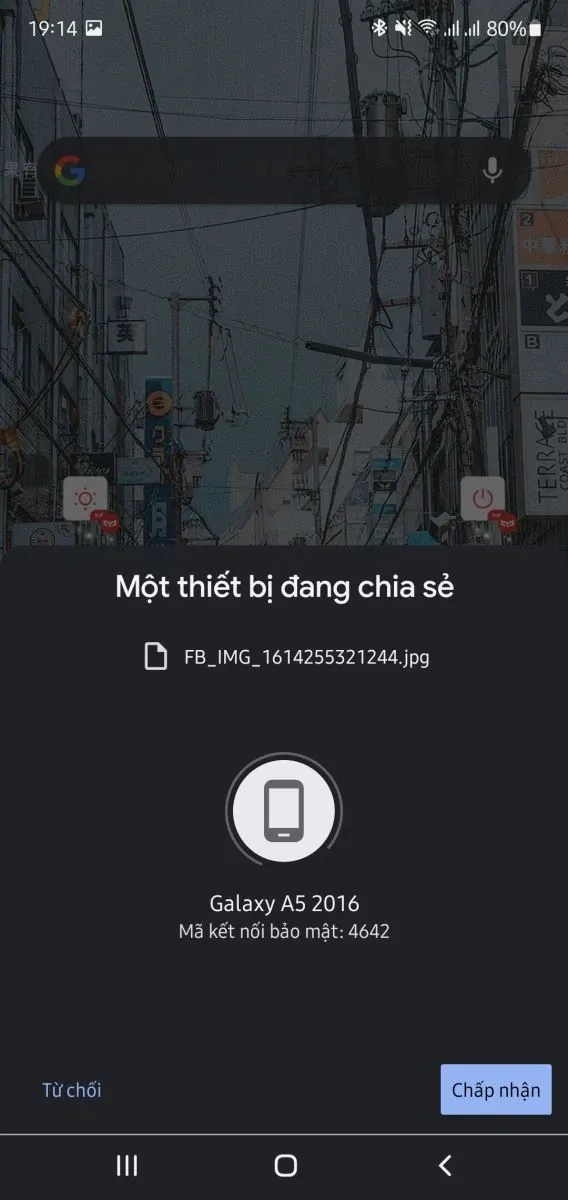 Làm thế nào để chia sẻ ảnh giữa các thiết bị Android như AirDrop bằng tính năng Nearby Share?