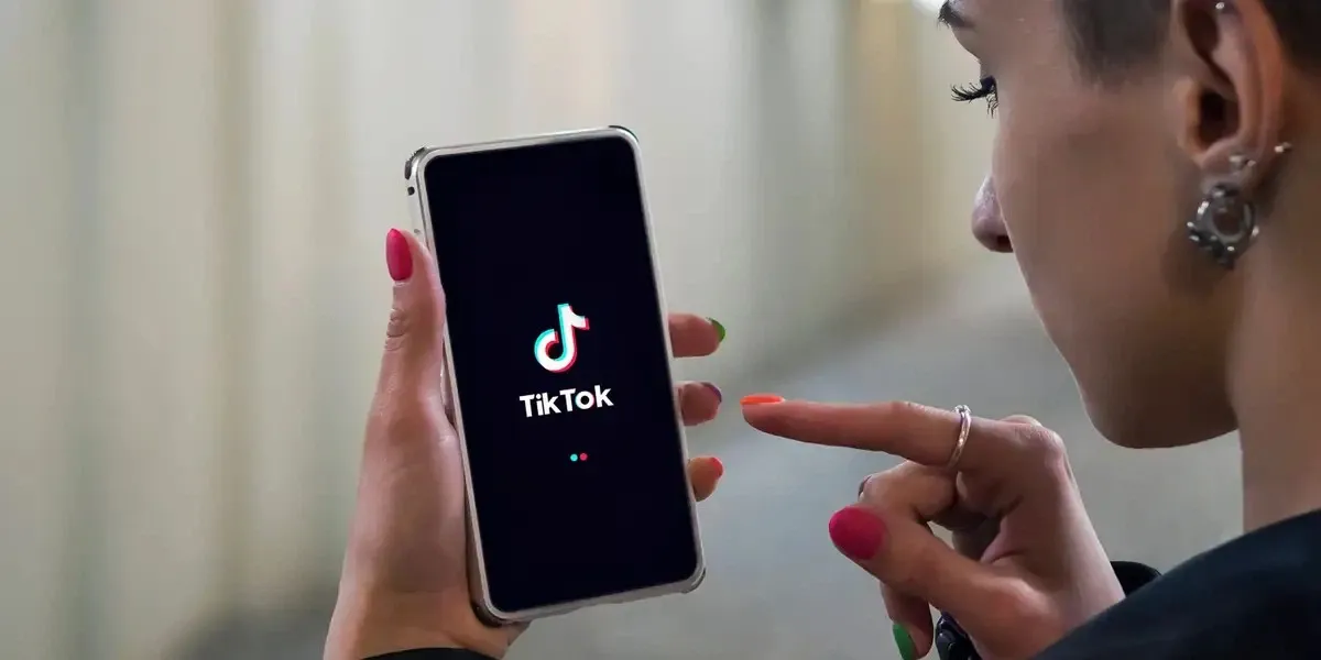 Mách bạn cách xem video đã lưu trên TikTok đơn giản, nhanh chóng và những lưu ý khi xem video trên mạng xã hội đình đám này