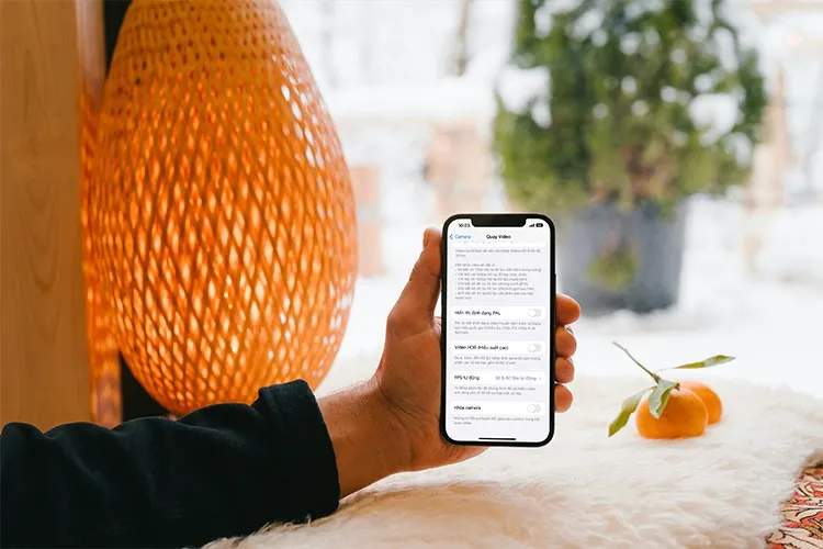 Mách bạn cài đặt iPhone giúp quay video rõ nét hơn trong môi trường thiếu sáng