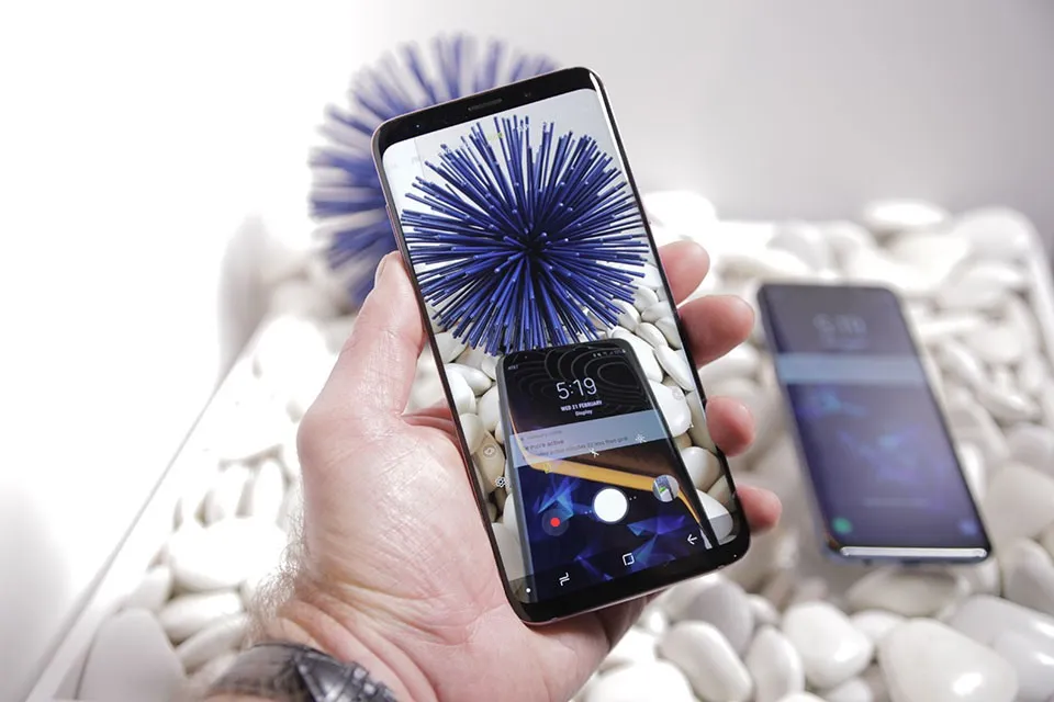 Mẹo Galaxy S9: Tạo các phím tắt camera trên màn hình