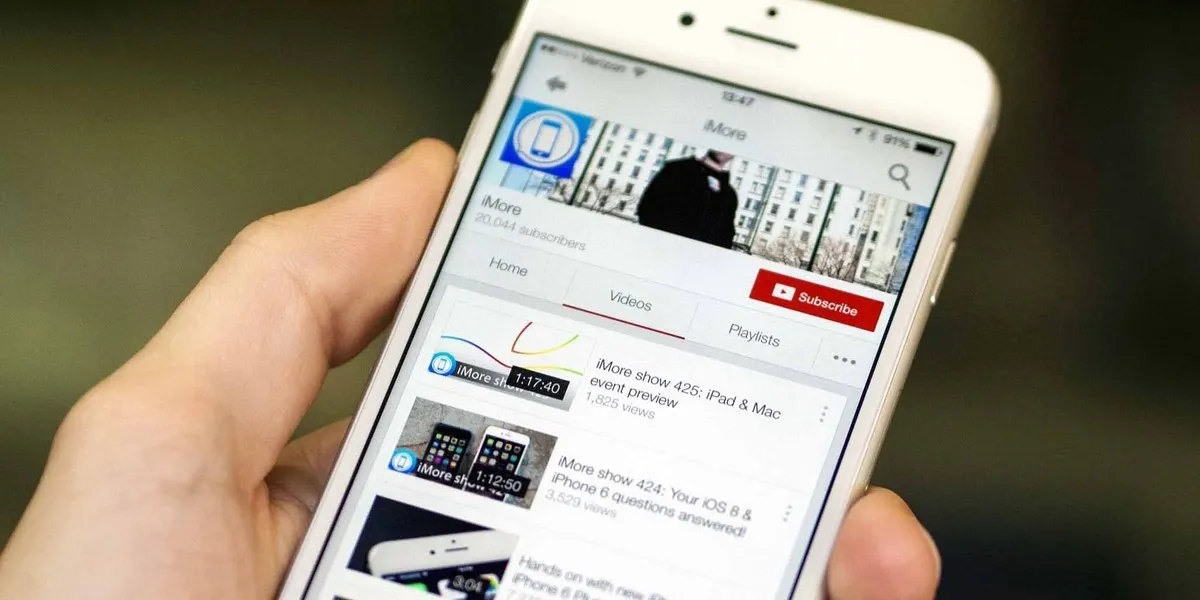 Mẹo hay trên iPhone: vừa nghe nhạc ở Youtube vừa làm việc khác