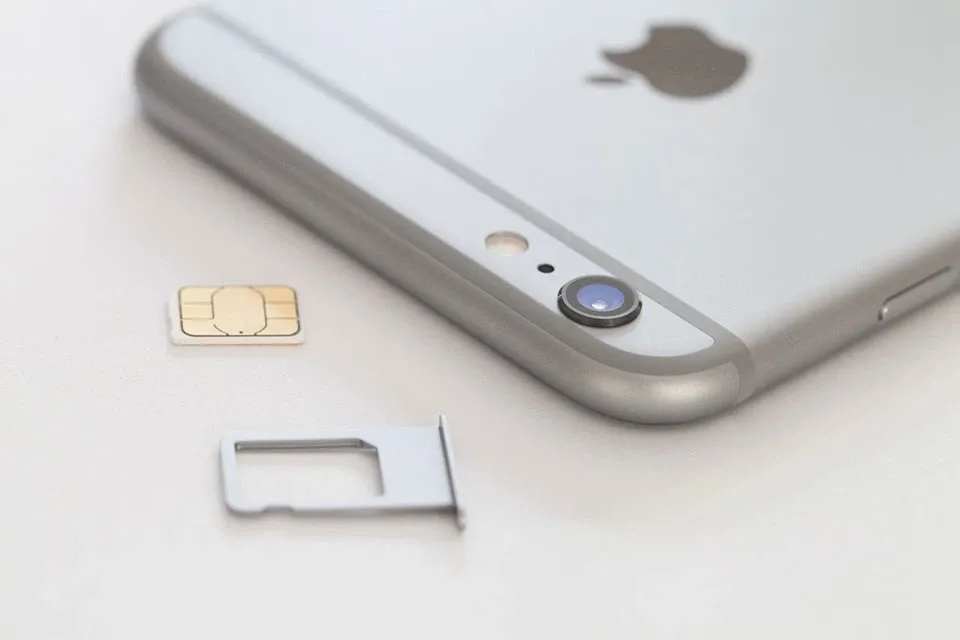 Phải làm gì khi iPhone của bạn không nhận SIM?