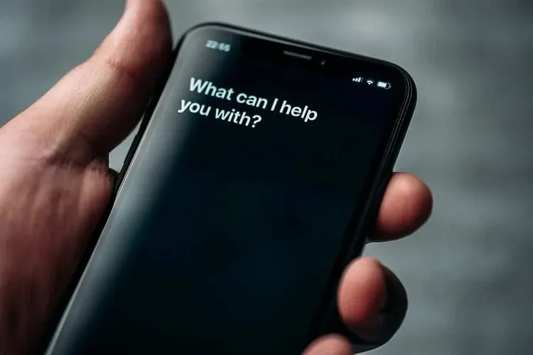 Siri trên iPhone là gì? Cách sử dụng Siri hiệu quả mà bạn nên biết