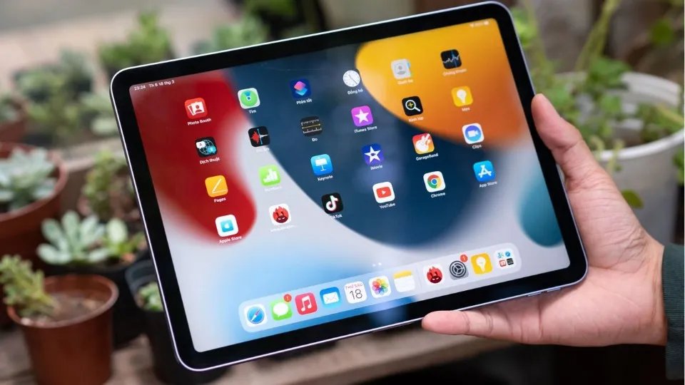 Tại sao vẫn iPad bị cong trong trường hợp không bị va đập? Cách xử lý tình huống hiệu quả