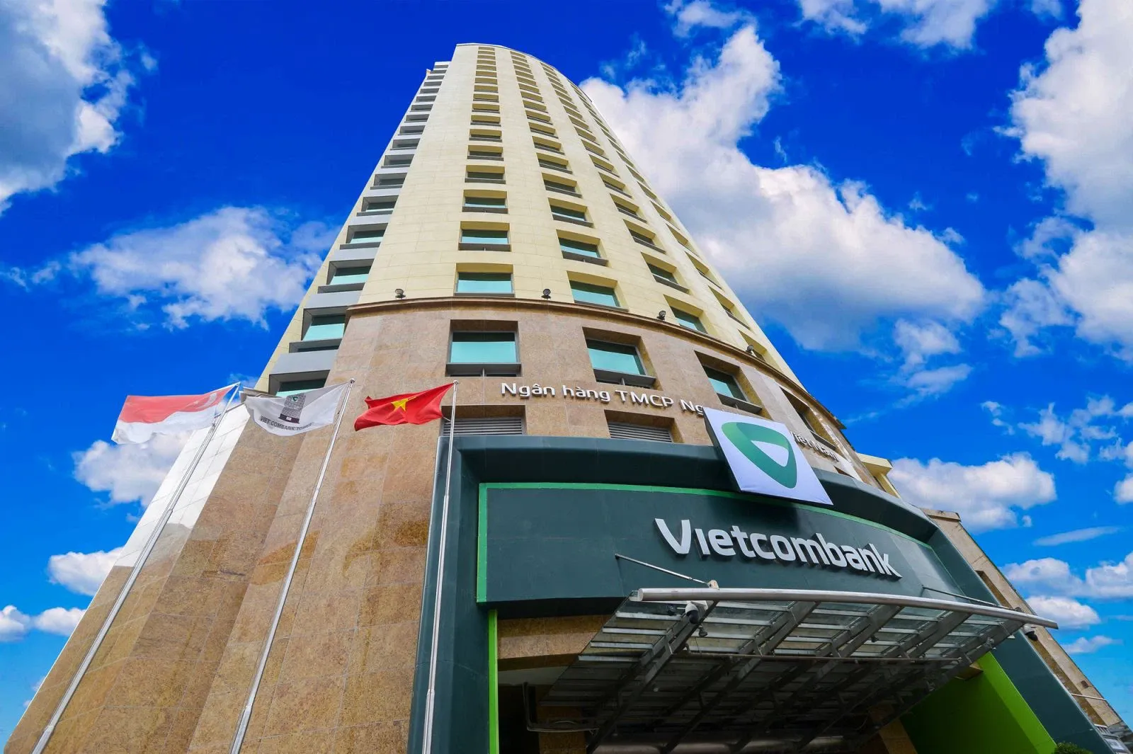 Tổng đài ngân hàng Vietcombank 24/7 và số điện thoại theo tỉnh thành