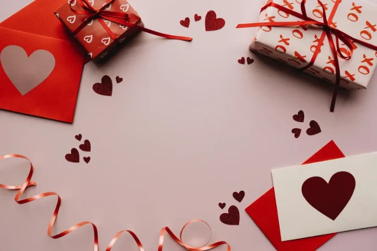 Tổng hợp mẫu hình nền Valentine 2024 cho điện thoại ngọt ngào và ý nghĩa nhất