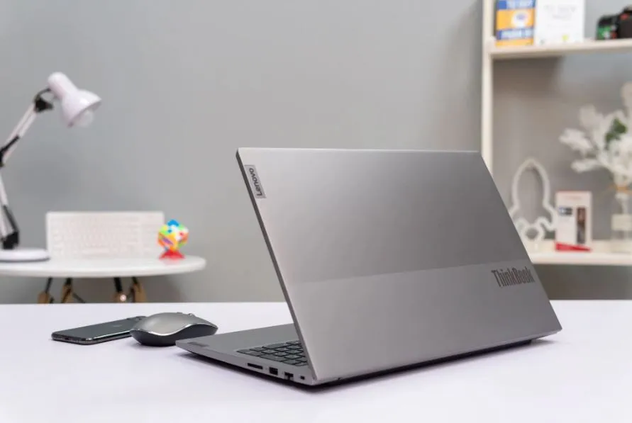 Top 5 mẫu laptop cho sinh viên báo chí: Nhỏ gọn, bàn phím gõ “sướng”, pin trâu