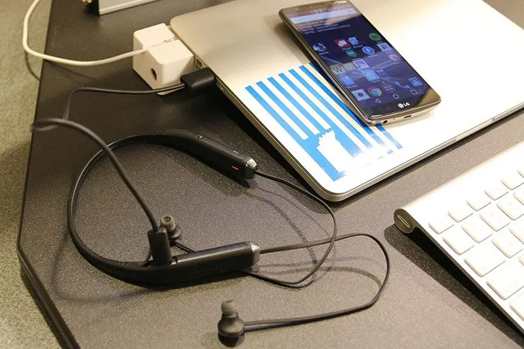 Vài lưu ý về cách sạc tai nghe Bluetooth để sử dụng bền bỉ hơn
