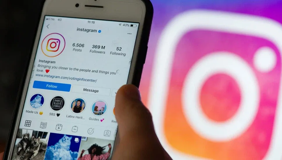 Xem kho lưu trữ tin trên Instagram bằng máy tính được không? Gợi ý cách xem đơn giản